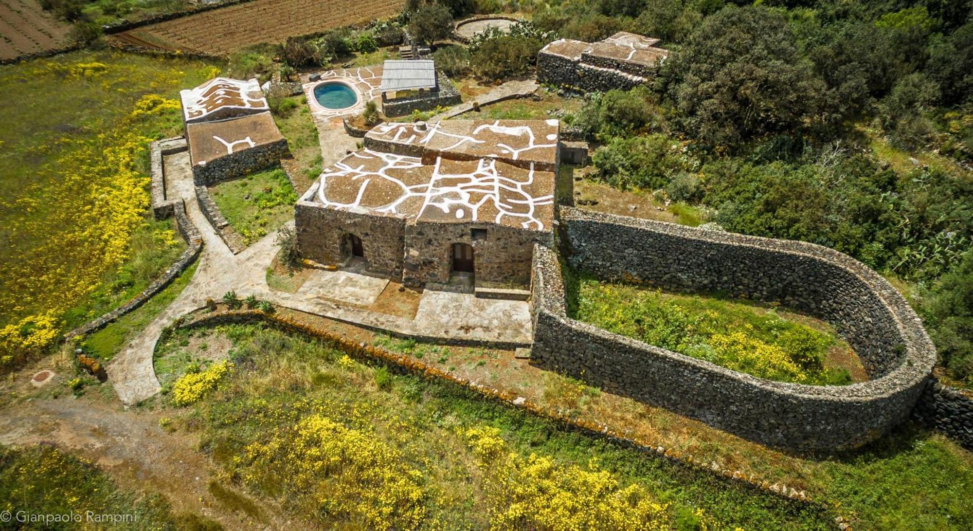 2 Gatti - Sogno Aparthotel Siba Bagian luar foto