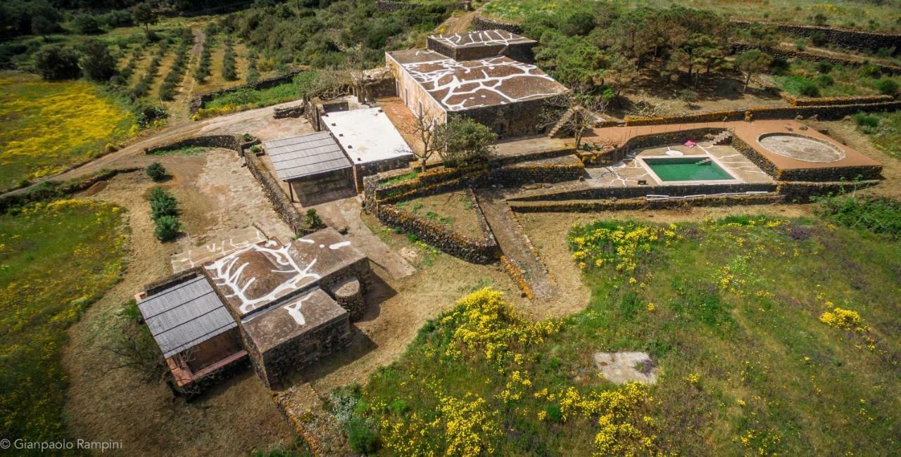 2 Gatti - Sogno Aparthotel Siba Bagian luar foto